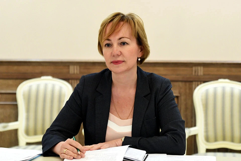 Елена Хохлова.