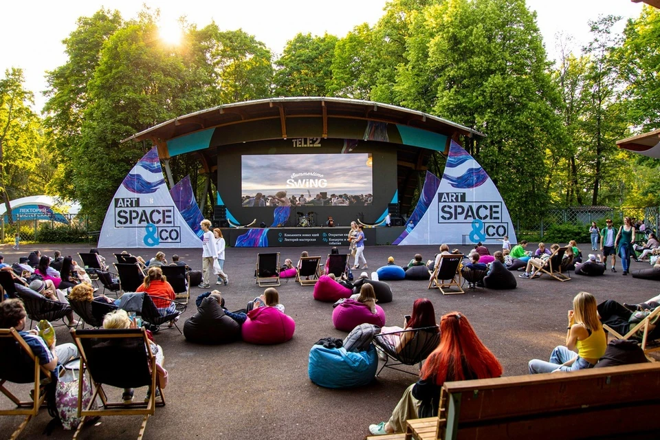 Кинофестиваль пройдет в открытом пространстве Tele2 Art Space&Co на Елагином. Фото: пресс-служба Tele2.