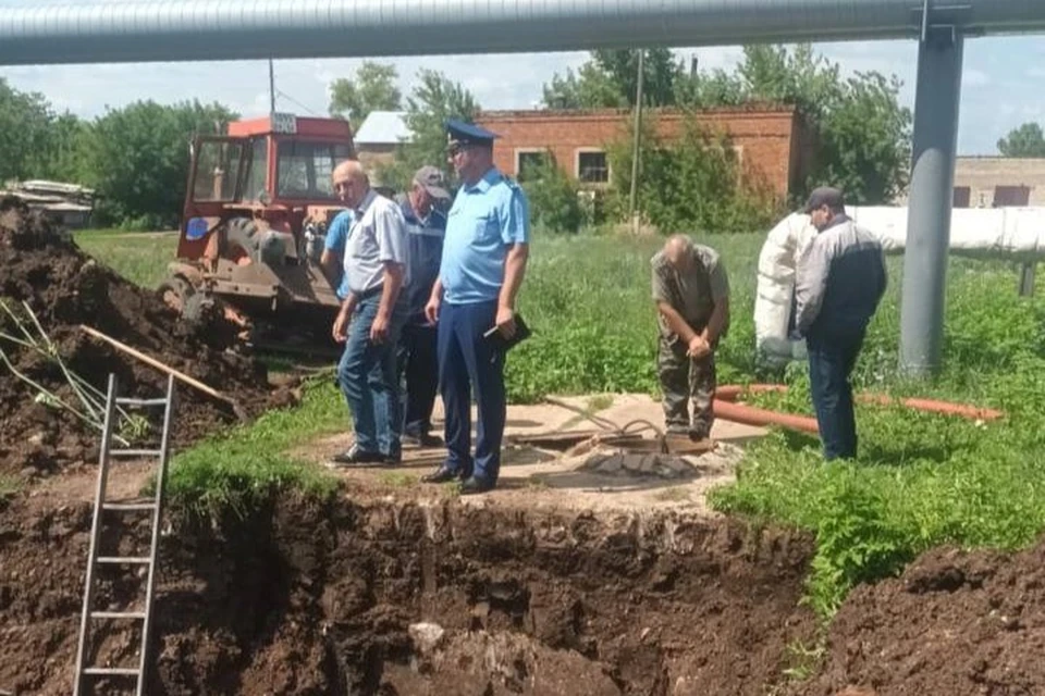 Прокуратура района внесла представления главе поссовета и директору унитарного предприятия. Фото: прокуратура Оренбургской области