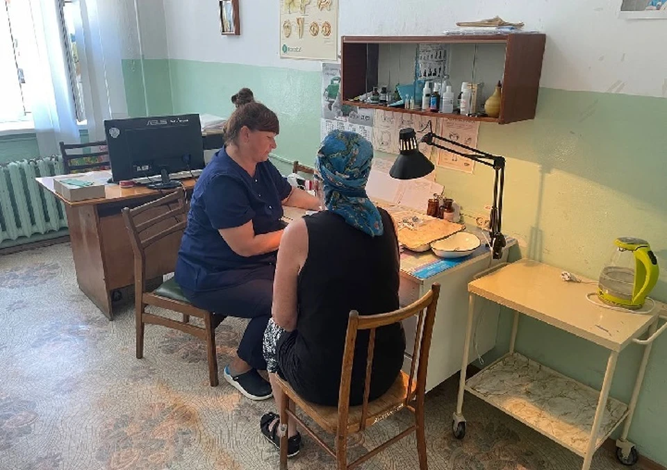 В Скадовском районе Херсонской области доктора за день приняли около 50 человек. ФОТО: минздрав Херсонской области
