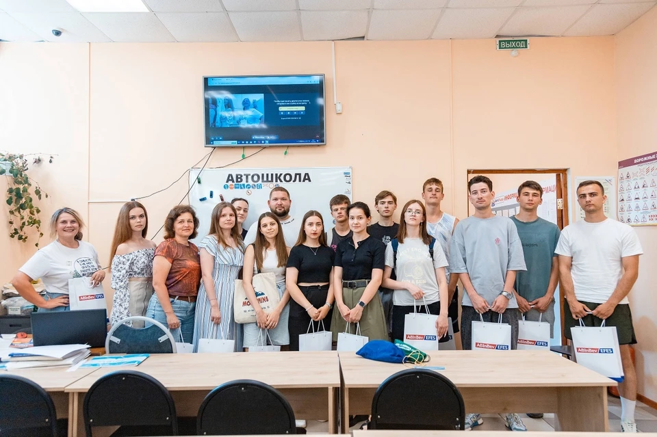 В одной из калужских автошкол состоялся семинар «Искусство ответственного вождения»