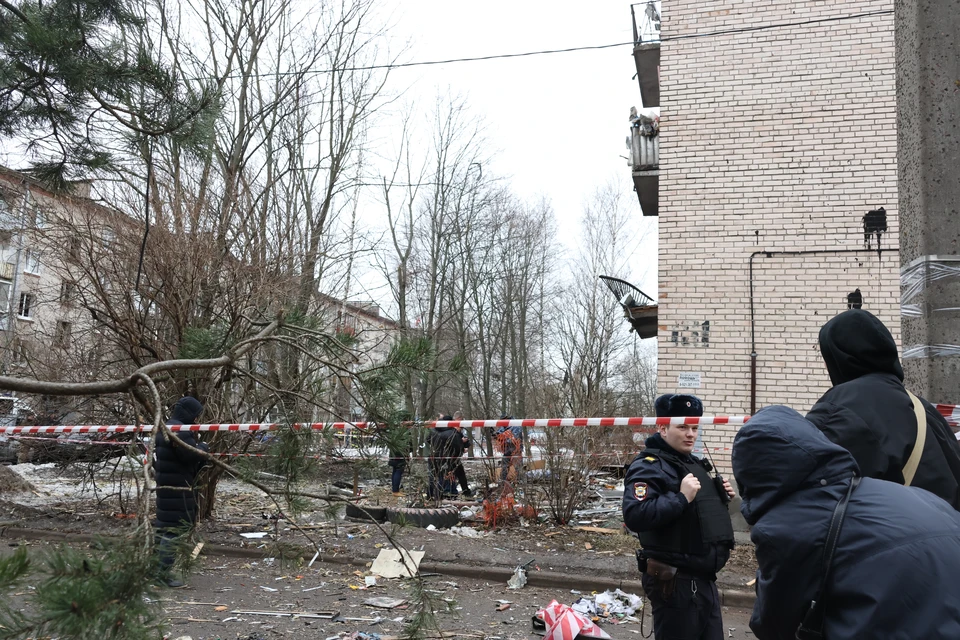 Ремонт квартир, пострадавших от падения беспилотника, завершат до 27 июля.