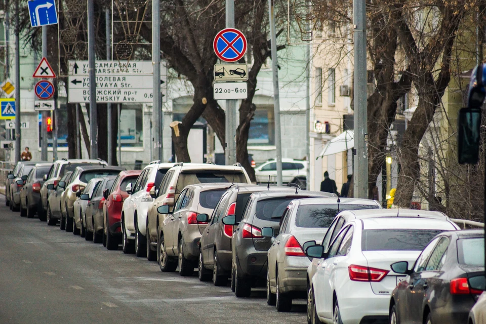 Водители смогут оставлять свои автомобили только в специально предусмотренных карманах