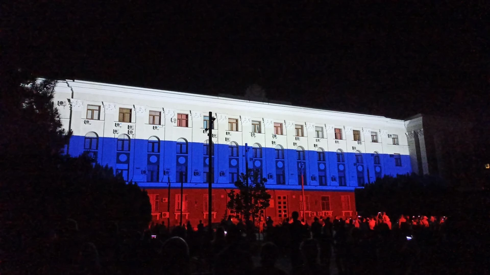 Депутаты предлагают сделать 18 марта федеральным праздником
