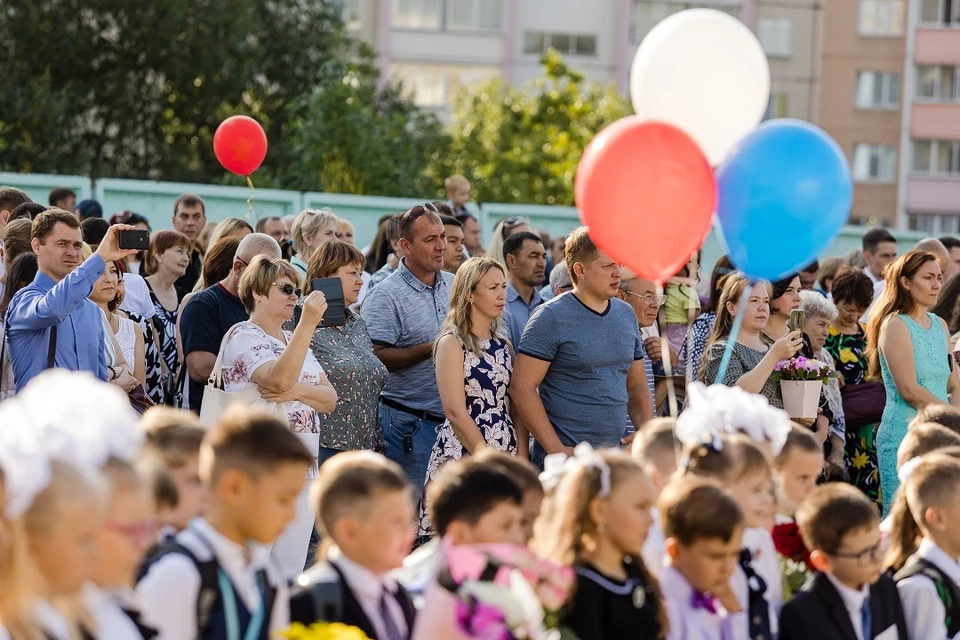 В Новосибирске отменили школьные линейки 1 сентября.