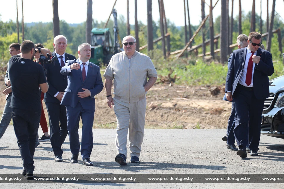 Лукашенко сказал помочь людям после урагана в Беларуси. Фото: president.gov.by