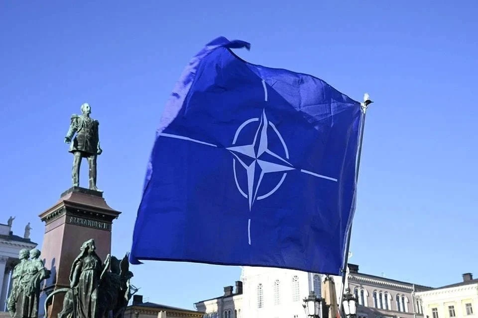 NZZ: Россия перехитрила НАТО, когда не дала Чехии поставить снаряды Украине