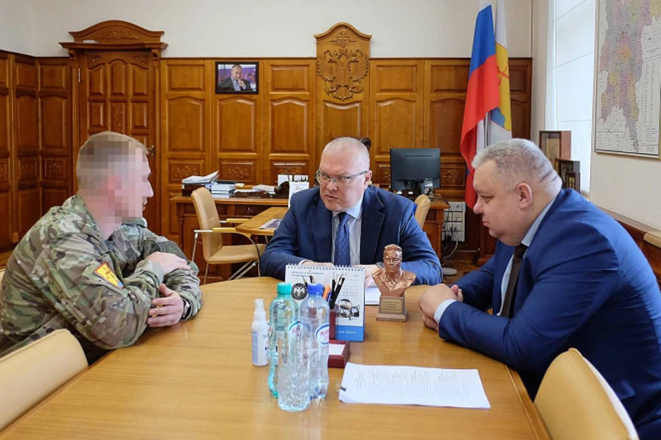 Участник СВО приехал домой в отпуск. Фото: правительство Кировской области