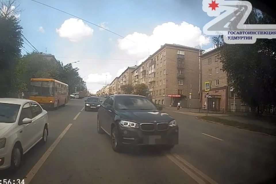 В этом году женщину уже более 20 раз привлекали к ответственности за превышение скорости. Фото: скриншот видео Госавтоинспекции Удмуртии