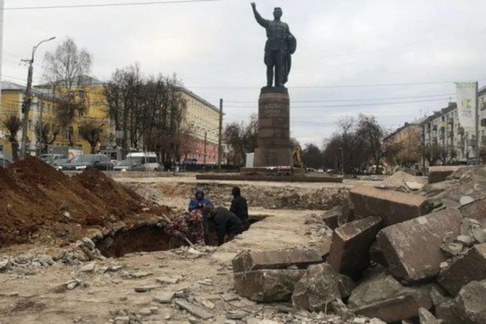 Сейчас территорию благоустраивают уже по новому контракту. Фото: прокуратура Кировской области