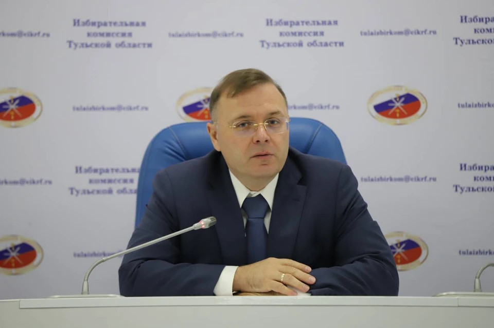 Председатель избирательной комиссии Тульской области Павел Веселов.