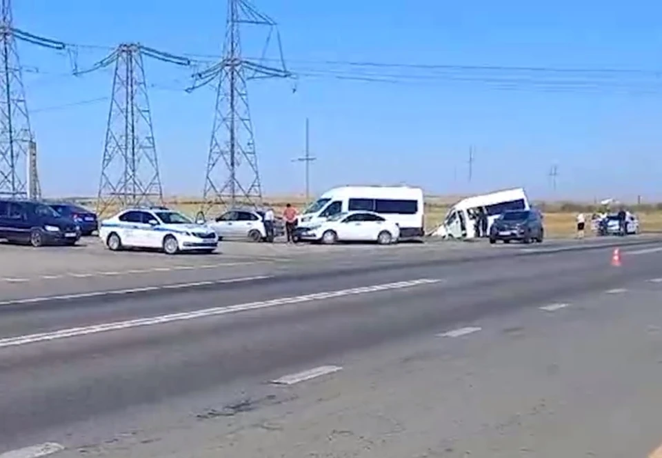 В аварии погиб водитель.