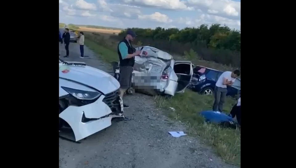 В аварии пострадало два человека. Фото: скрин видео Госавтоинспекции Челябинской области