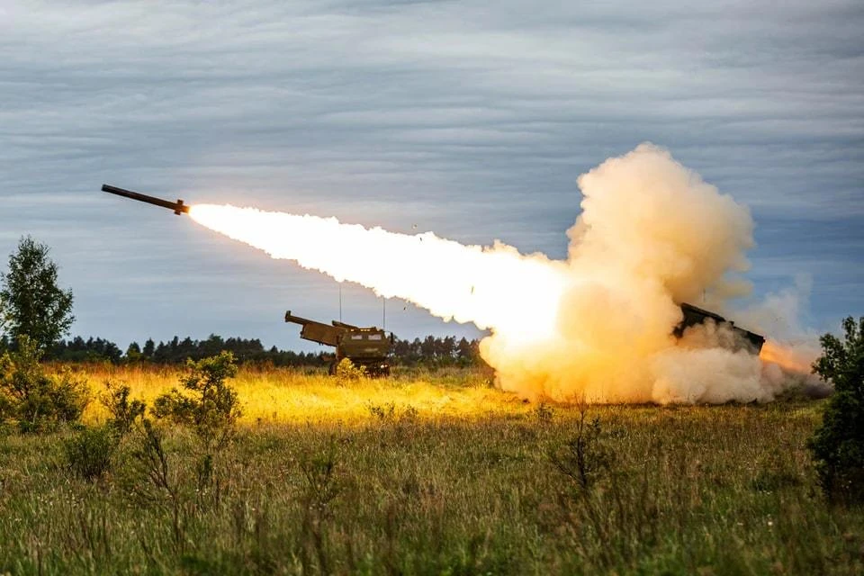 Bloomberg: Лондон обсудит с Парижем и Берлином план ударов Киевом по России
