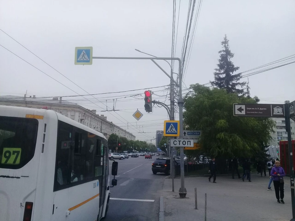 На время работ движение автобусов и автомобилей будет продолжаться, а вот троллейбусы не смогут ходить.