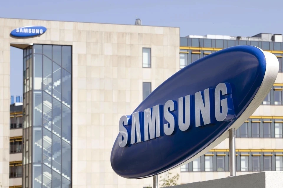 На Samsung наложили штраф на сумму 7,9 тысячи долларов за облучение сотрудников