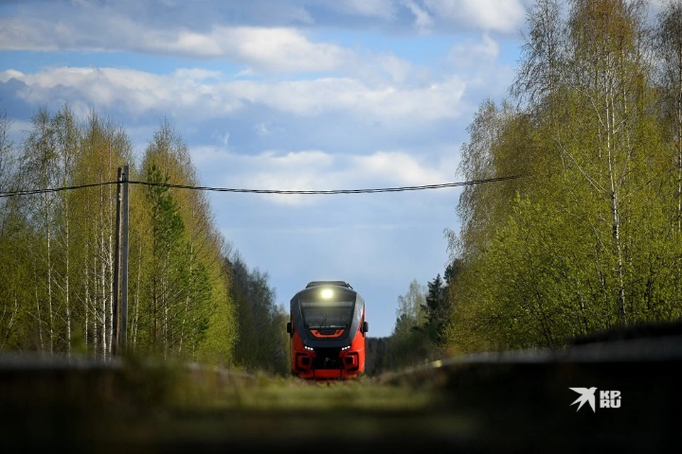 Причиной изменений стал ремонт на однопутном перегоне между свердловским городом и станцией УАЗ