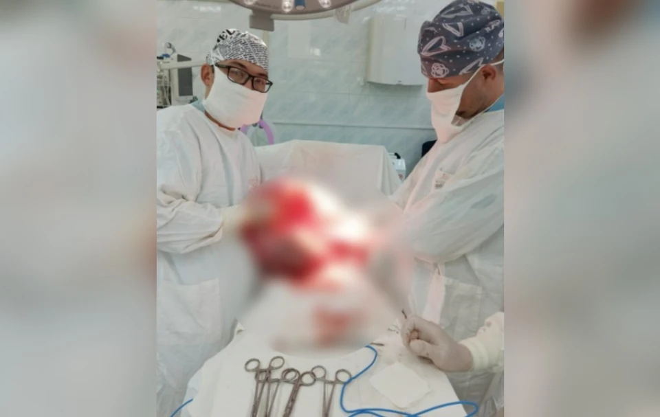 В Башкирии врачи спасли жизнь 50-летнему пациенту с редким заболеванием.