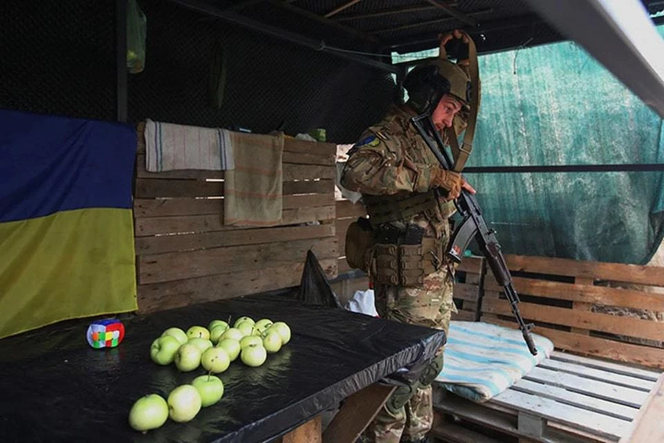 У погибших боевиков ВСУ находят женские золотые украшения в личных вещах