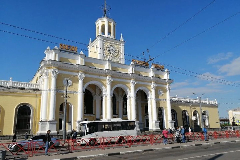Ярославцы просят продлить время работы автобусов, которые ходят от вокзала.
