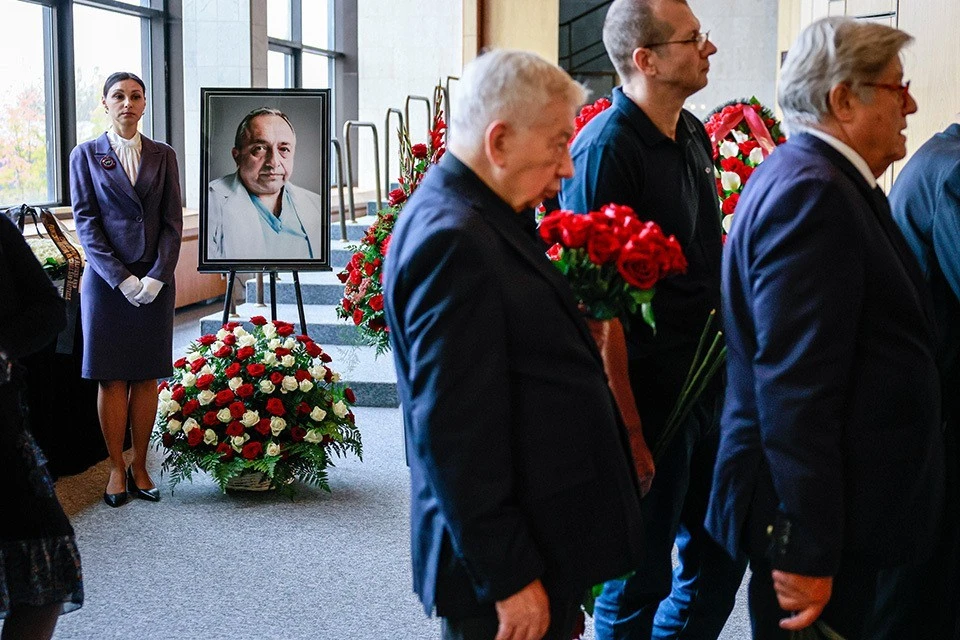 В Москве похоронили кардиохирурга Рената Акчурина. Фото: Юлия Морозова/ТАСС