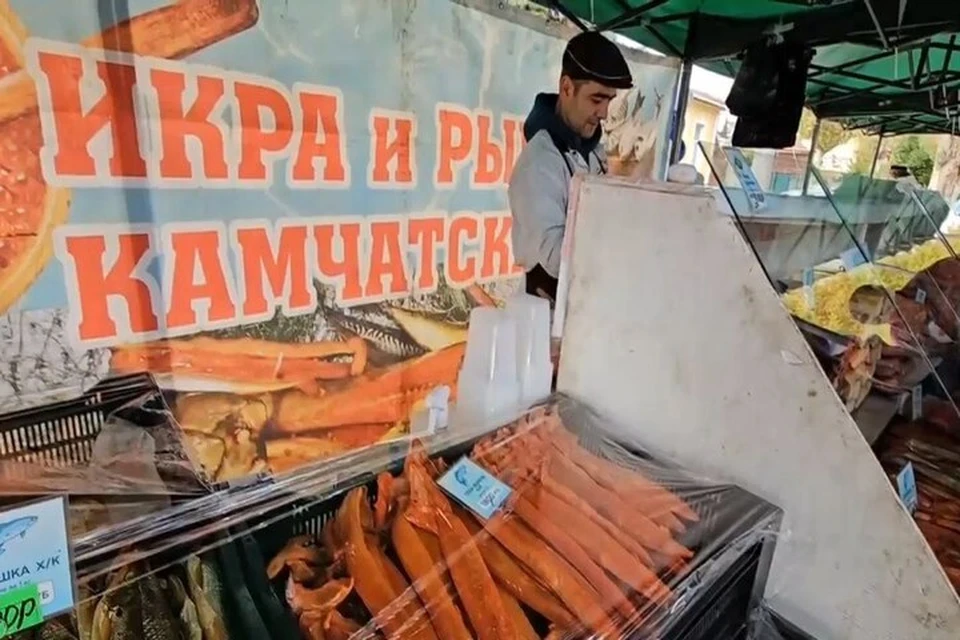 Камчатская ярмарка будет работать в Скадовске до 20 октября. Фото: тг-канал Александра Дудки