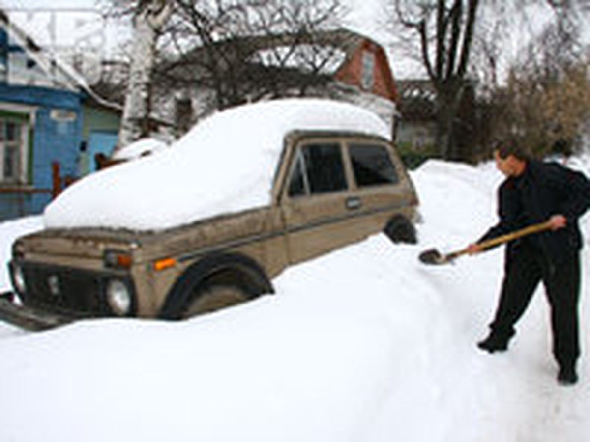 Горожане начали сдавать в утиль старые машины - KP.RU