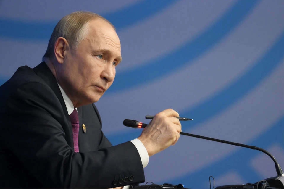 Путин подписал закон об уточнении порядка расчета военной пенсии в 2025 году