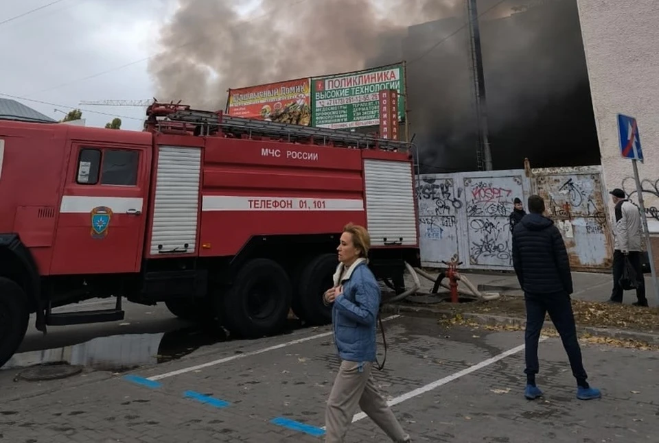 С огнем боролись 47 пожарных и 14 единиц техники.