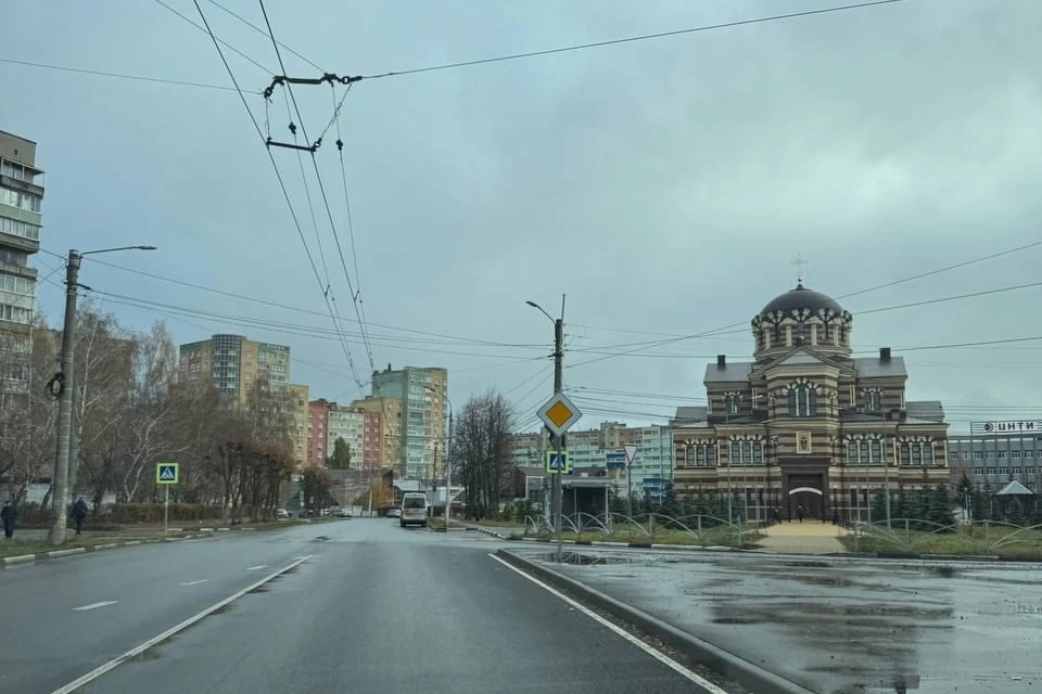 Изменилась схема движения на перекрестке Крупской - Народного бульвара в Рязани. Фото: vk.com/voditelrzn62