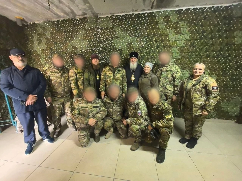В зону СВО, как отметил владыка, он приехал, чтобы выразить поддержку солдатам и местному духовенству