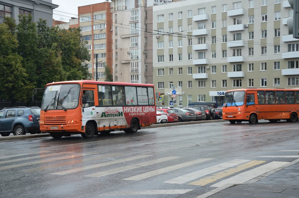 Водитель автобуса Т-65 в Нижнем Новгороде высадил пассажиров и уехал