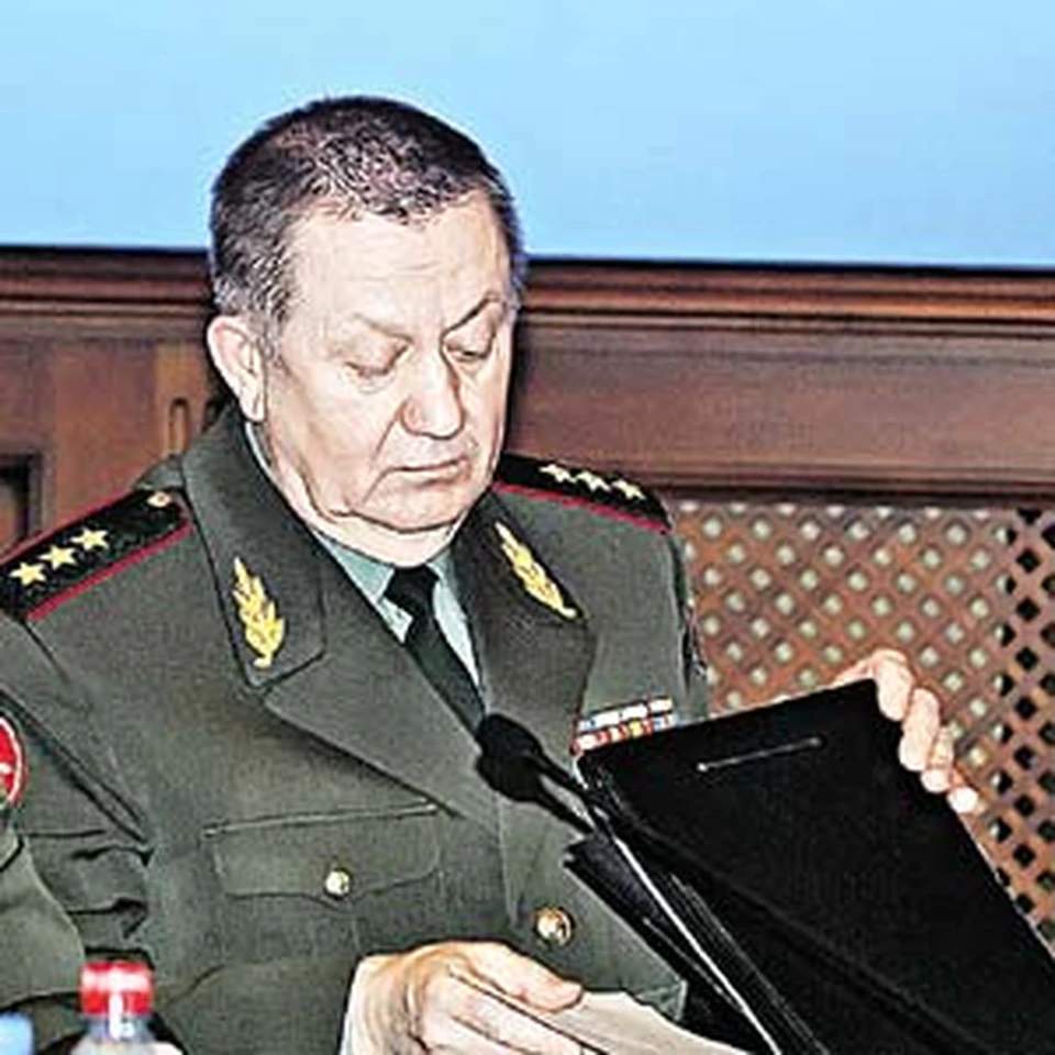 Следствию предстоит разобраться, что за «убийственные» дела могли быть в папке у генерала Власова.