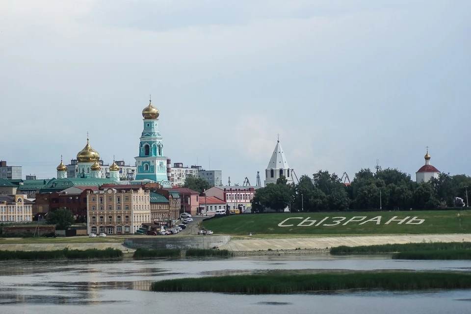 Разные учреждения города презентуют свою программу.