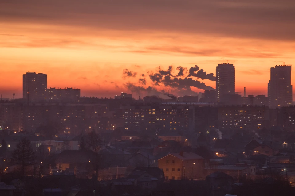 В Новосибирске ввели режим «черного неба»