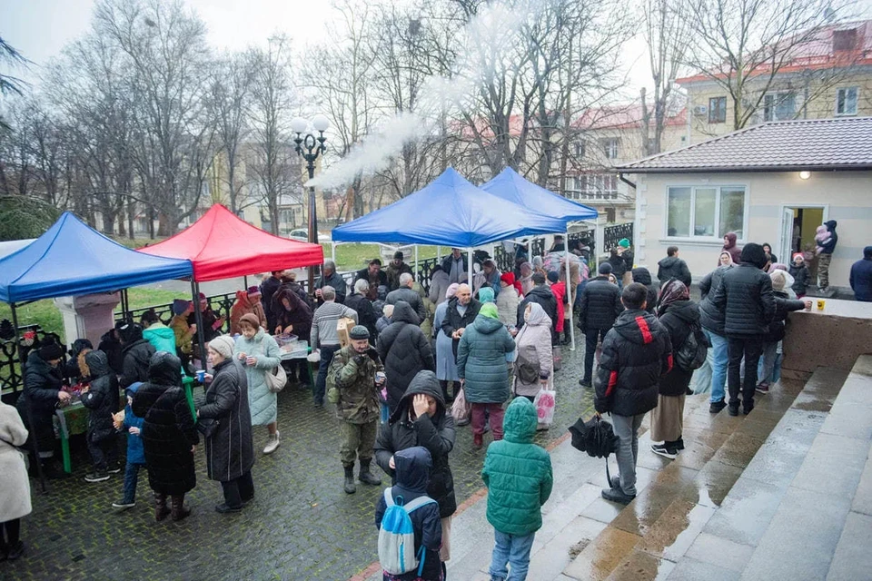 Дождь не стал ярмарке помехой.