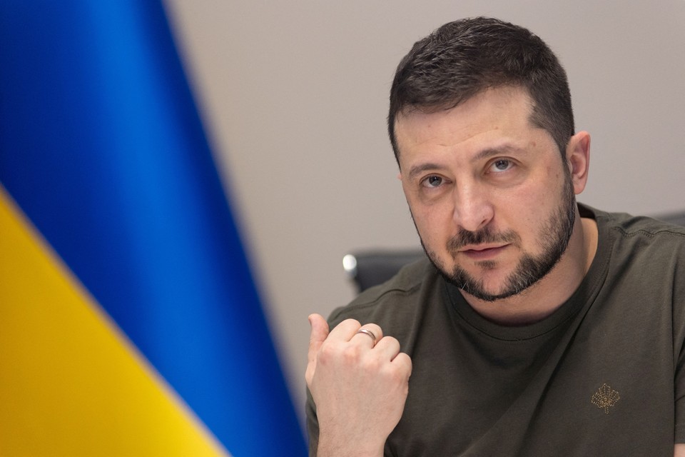Зеленский ужесточил борьбу с подкупом иностранцев после провала попытки купить членство в НАТО