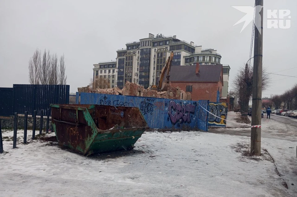 Снос исторического здания хоральной синагоги начался в центре Рязани.