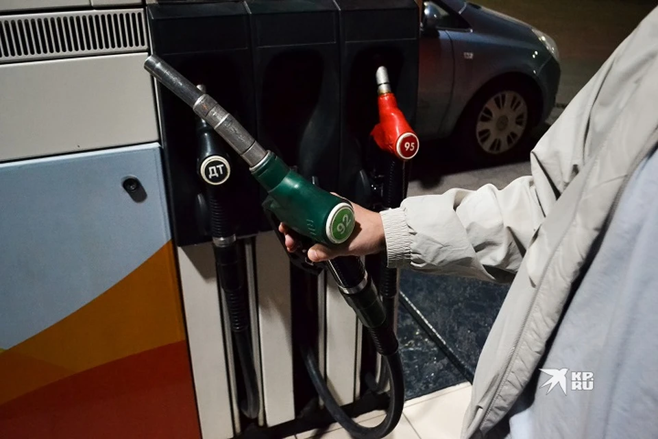 Топливо АИ-98 за неделю подорожало на 0,59%