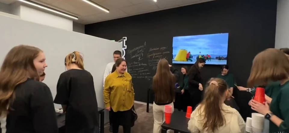 Скриншот из видео