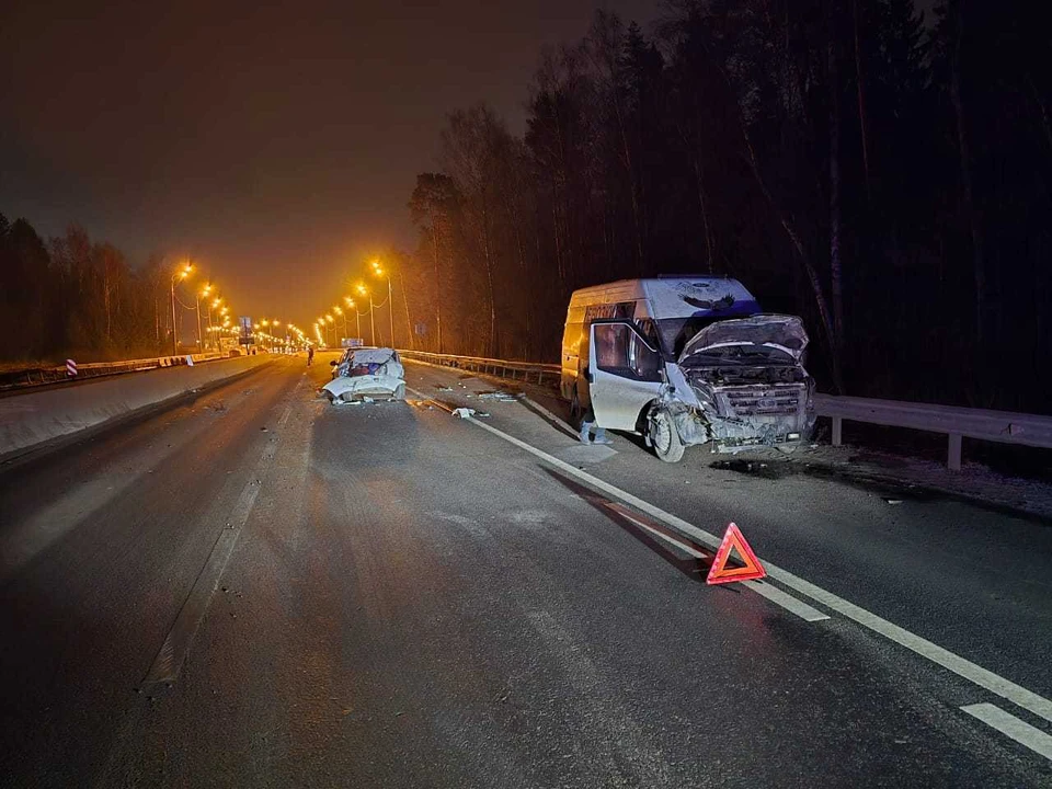 В Калуге в аварии пострадали два человека