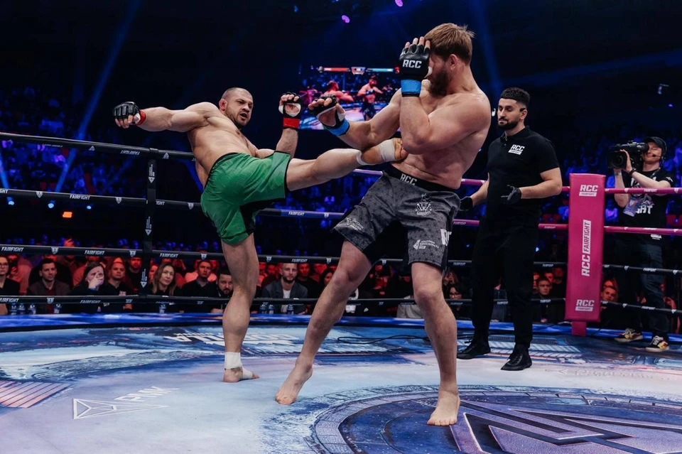 Алексей Кудин и Иван Штырков сошлись в главном карде турнира RCC Fair Fight 29 в Екатеринбурге 8 февраля. Фото: предоставлено пресс-службой RCC