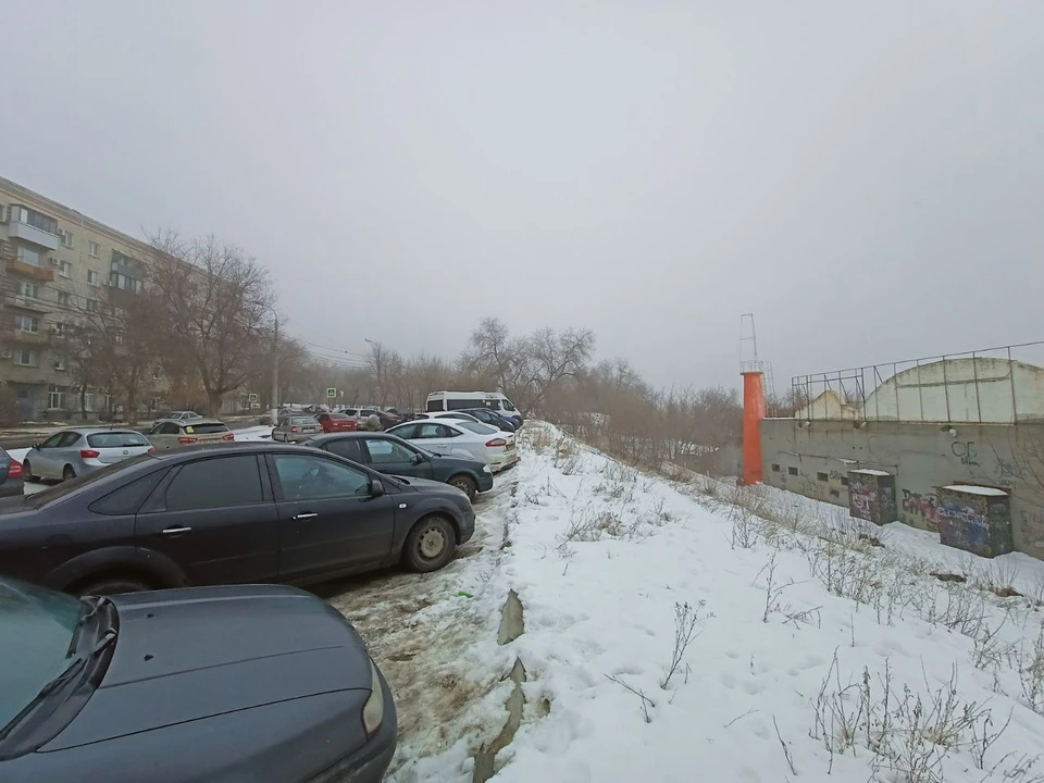 Старое здание сравняют с землей.