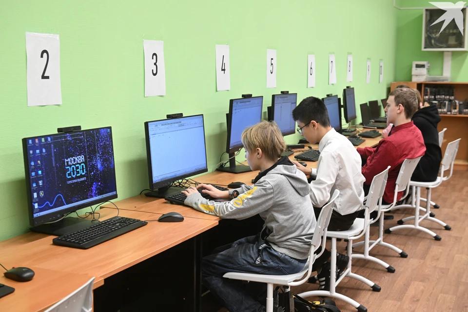 Начнется олимпиада 4 марта в 9.30 на образовательной платформе Учи.ру, а продлится до 3 апреля.