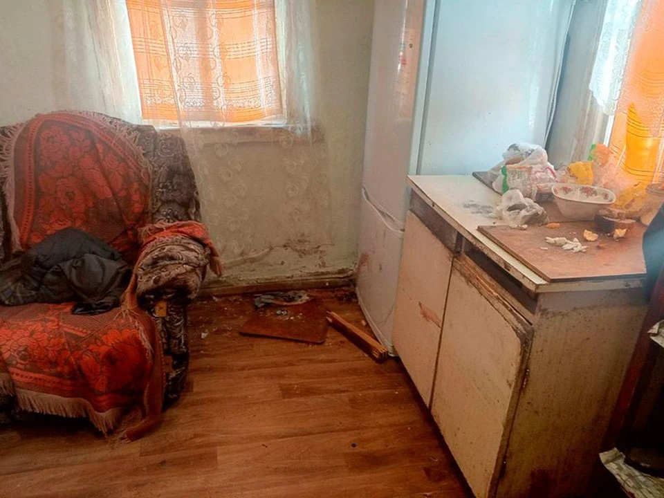 Во время застолья 71-летний белгородец ударил незрячего соседа стулом. Фото: УМВД России по Белгородской области.