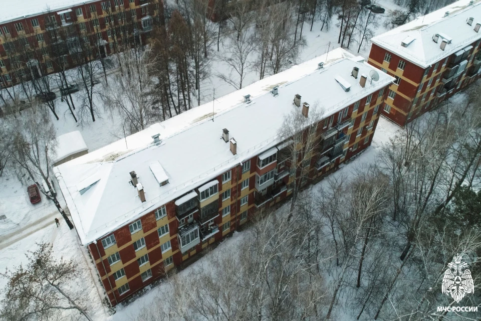 156 нарушений по очистке снега с крыш в Новосибирской области выявили спасатели. ФОТО: ГУ МЧС по Новосибирской области