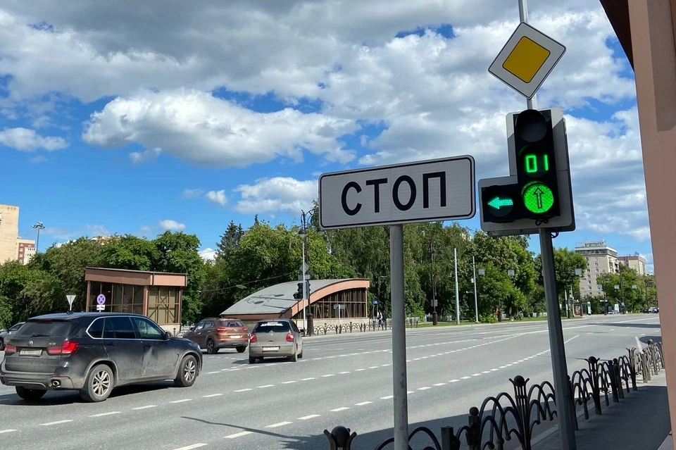 В Тюмени 6 марта могут временно отключить светофоры на нескольких улицах.