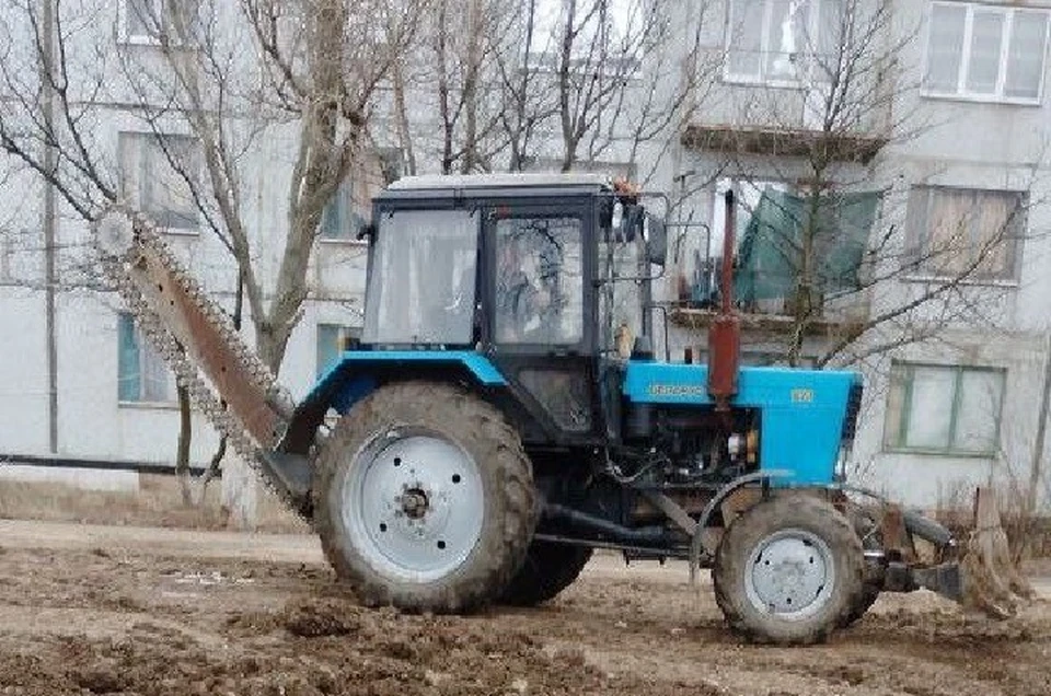 Коммунальные службы ликвидируют порывы на сетях. Фото: Минстрой ДНР