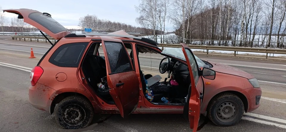 Водитель большегруза не пропустил легковое авто