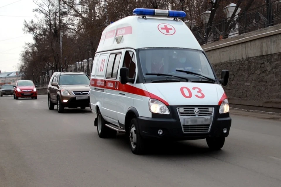 В ДТП с участием скорой помощи в Керчи погибла женщина